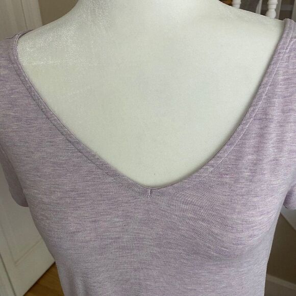 Lucy and Laurel Top Lilac SZ S - Picture 3 of 9
